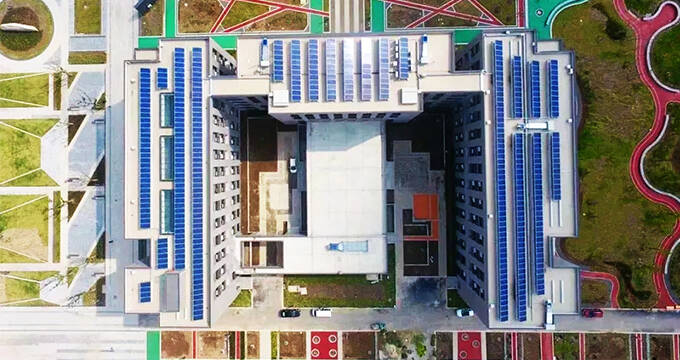 Beautiful! These universities install photovoltaic power stations!